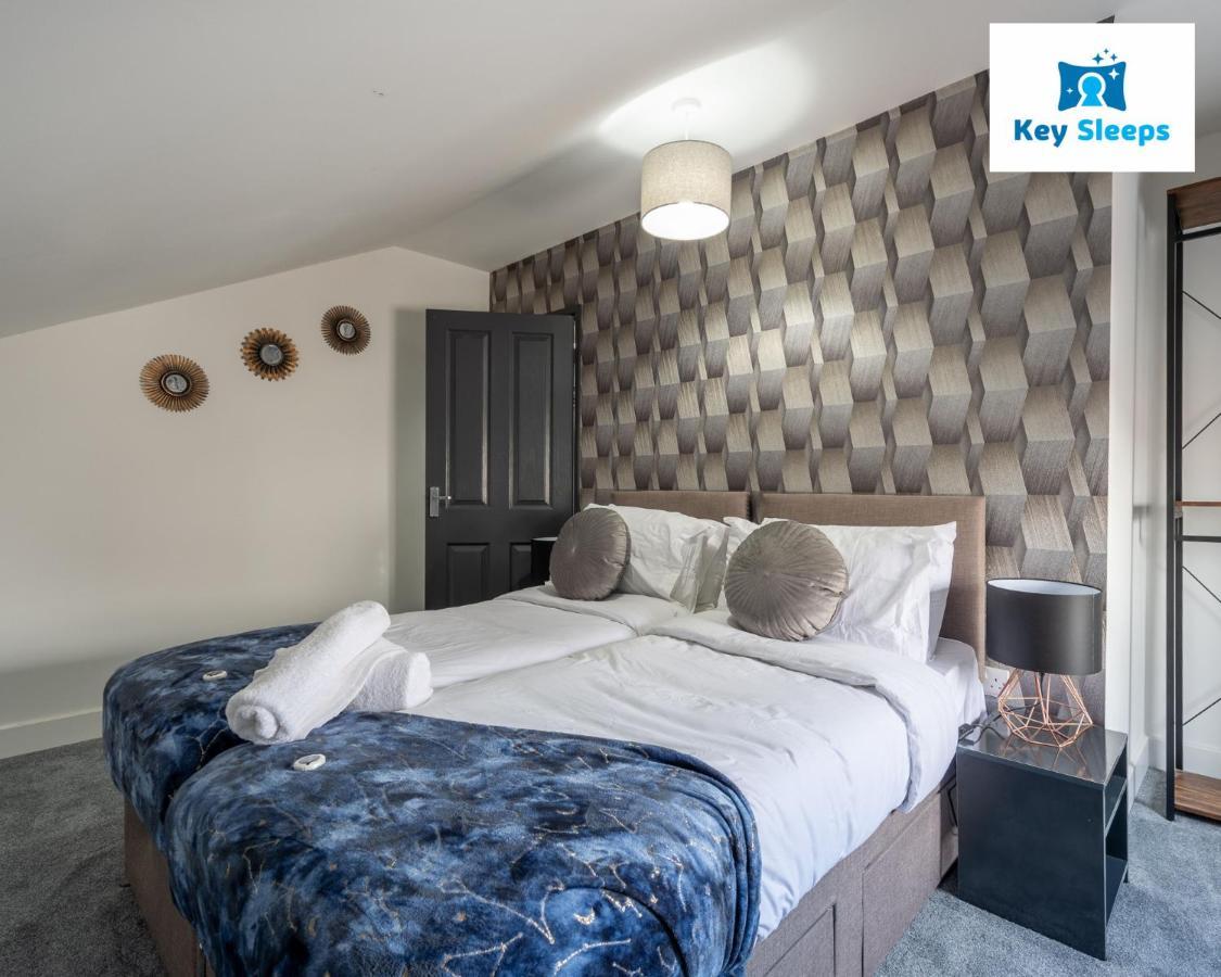 Five Bedroom Spacious Modern House By Keysleeps Short Lets Workington Lake District Beach Eksteriør billede
